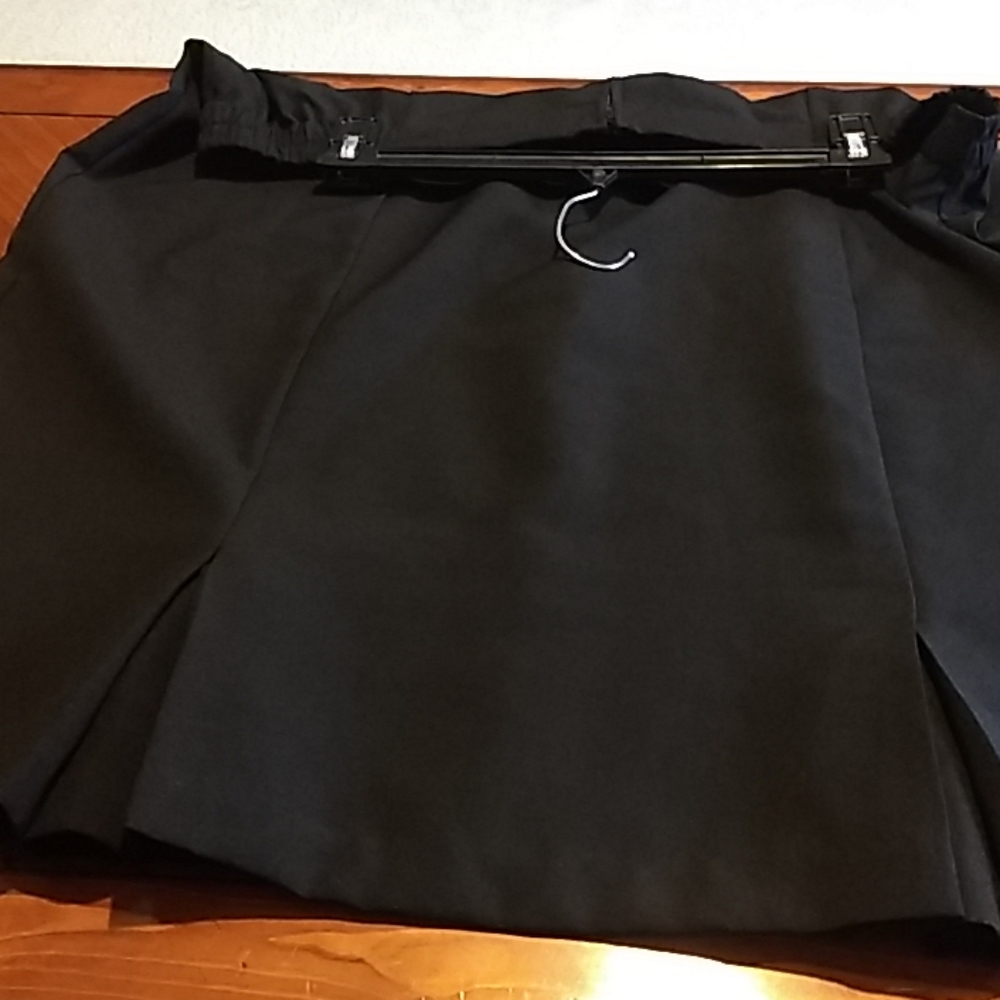 Skirt - Picture 2 of 4